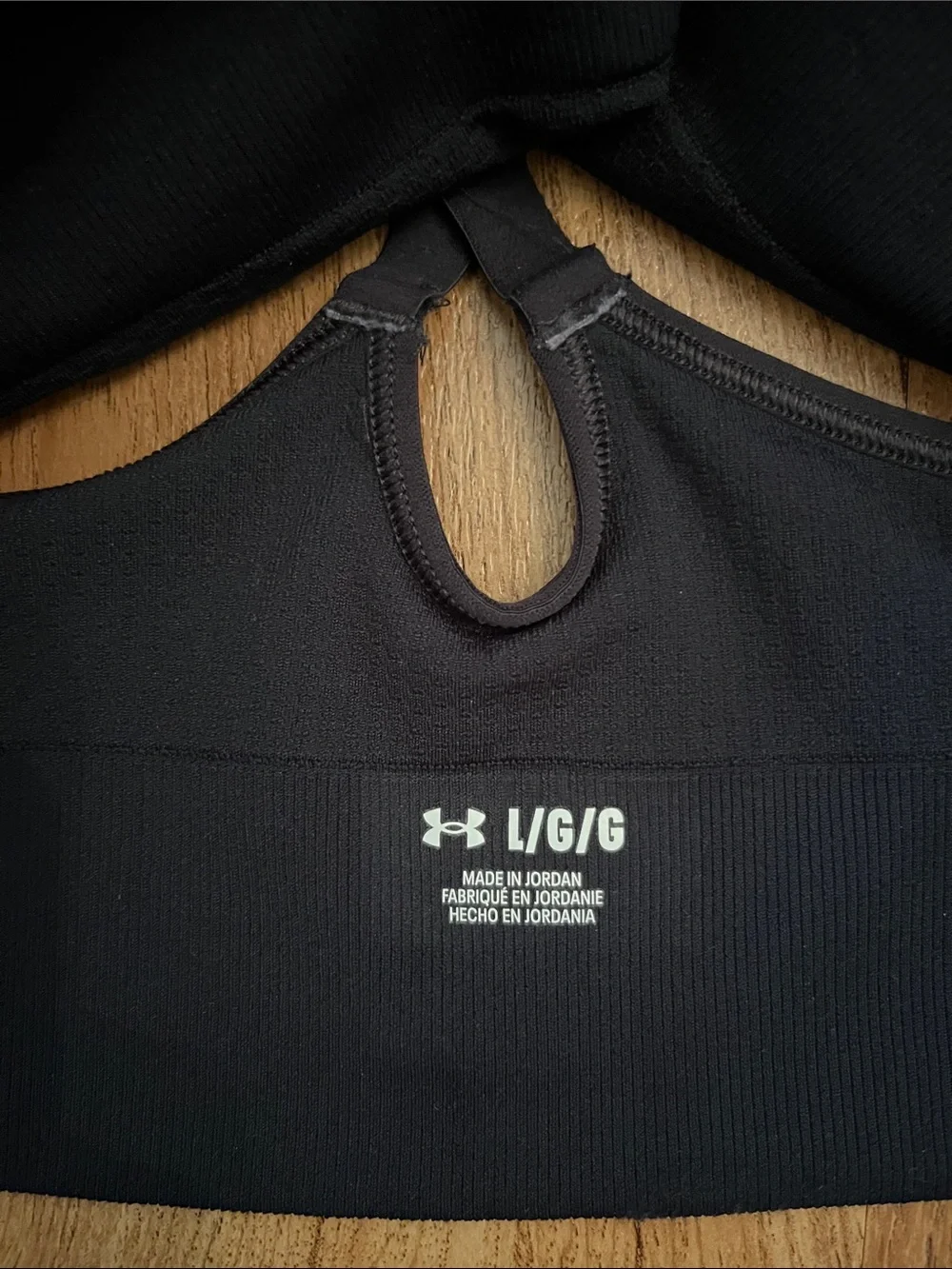 NWT Under Armour Vanish Seamless Low Bra